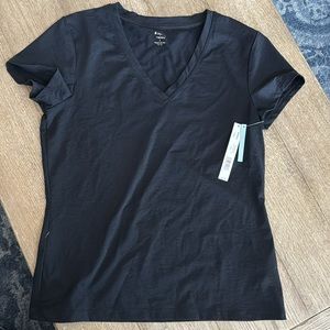 Apt 9 size large t shirt